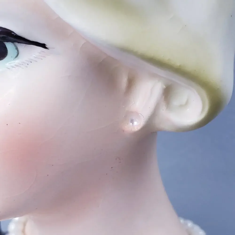 Lady Head Vase 5.5
